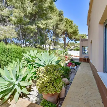 Villa Sierra *